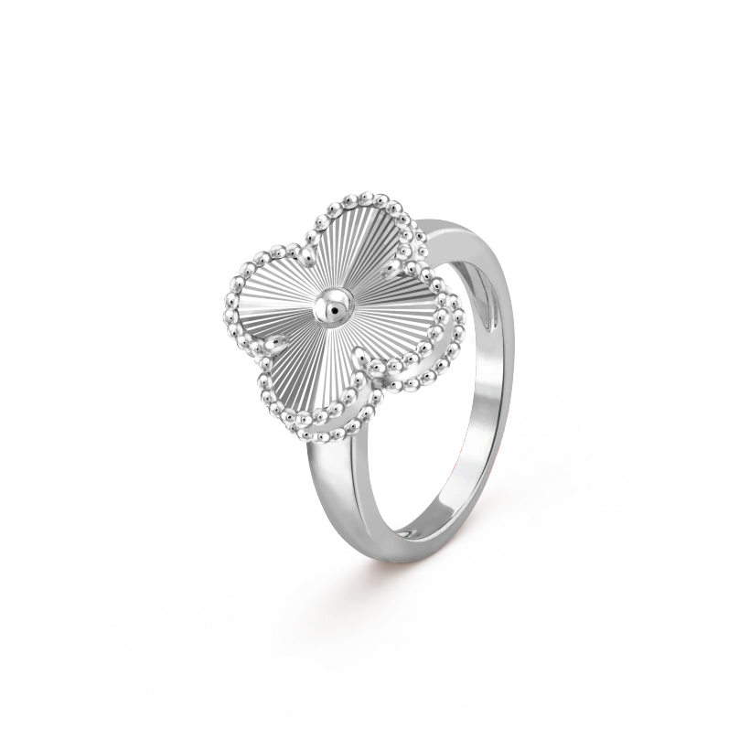 Vintage Alhambra ring