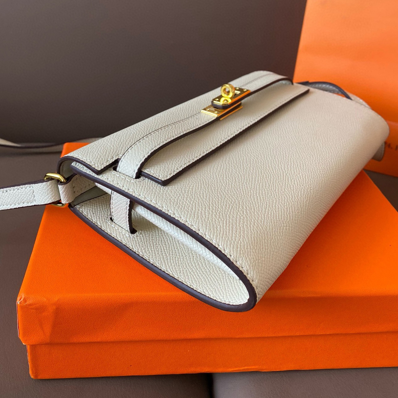 Epsom Kelly Wallet*