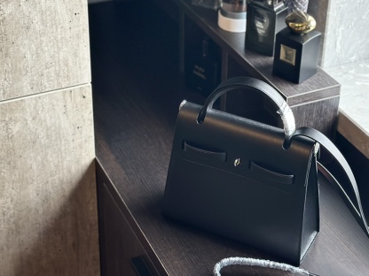 Kelly 18 Bag