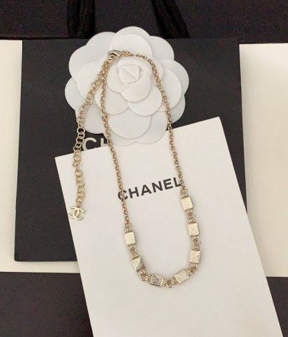 Black and white square necklace