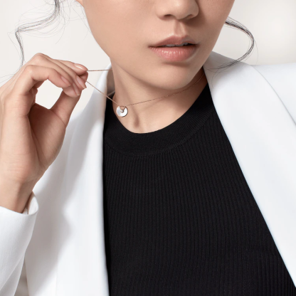 AMULETTE DE CARTIER NECKLACE