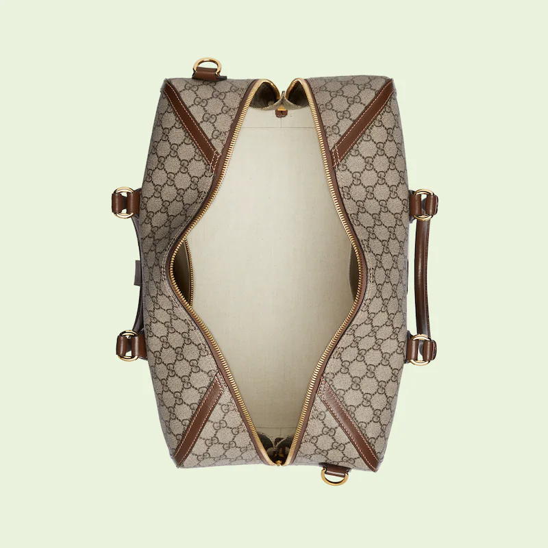 DUFFLE BAG WITH INTERLOCKING G