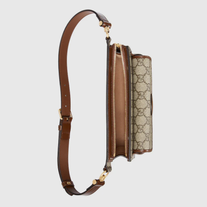 BELT BAG WITH INTERLOCKING G