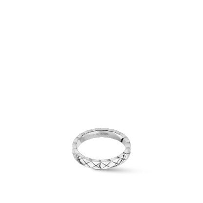 COCO CRUSH RING Quilted motif, mini version, 18K white gold