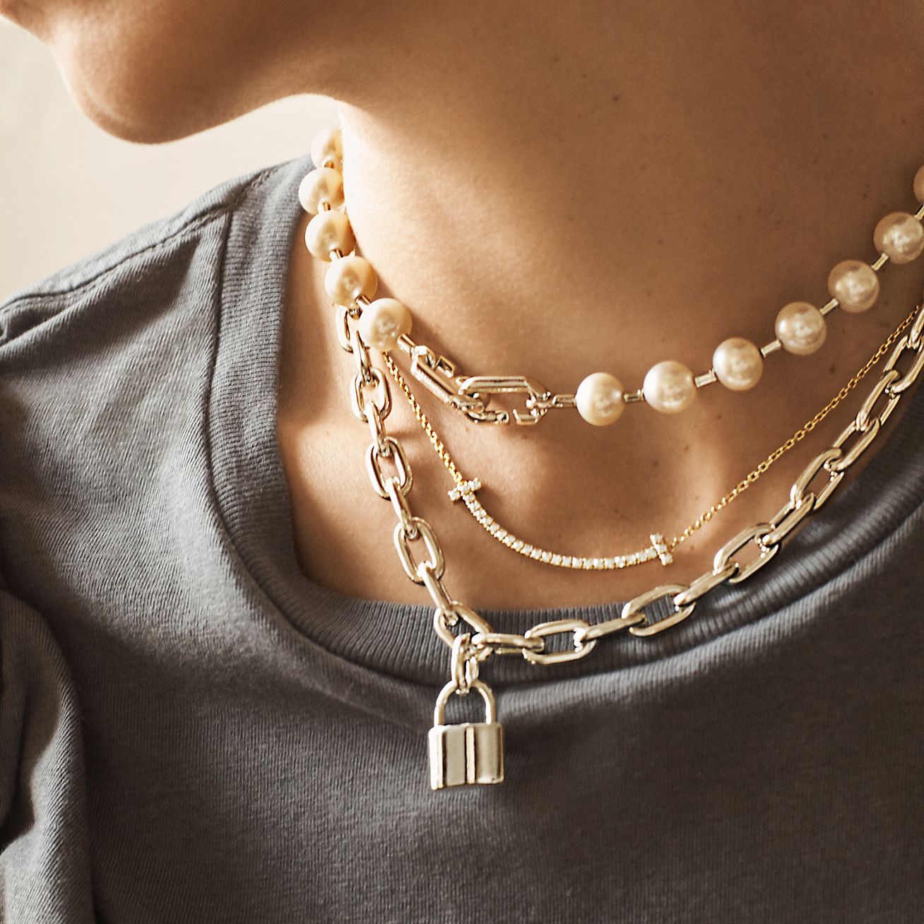 T Medium Smile Pendant