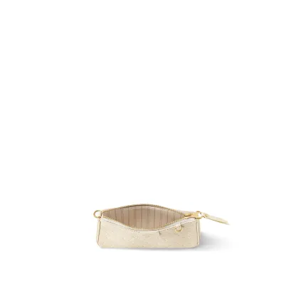 Easy Pouch On Strap M81066