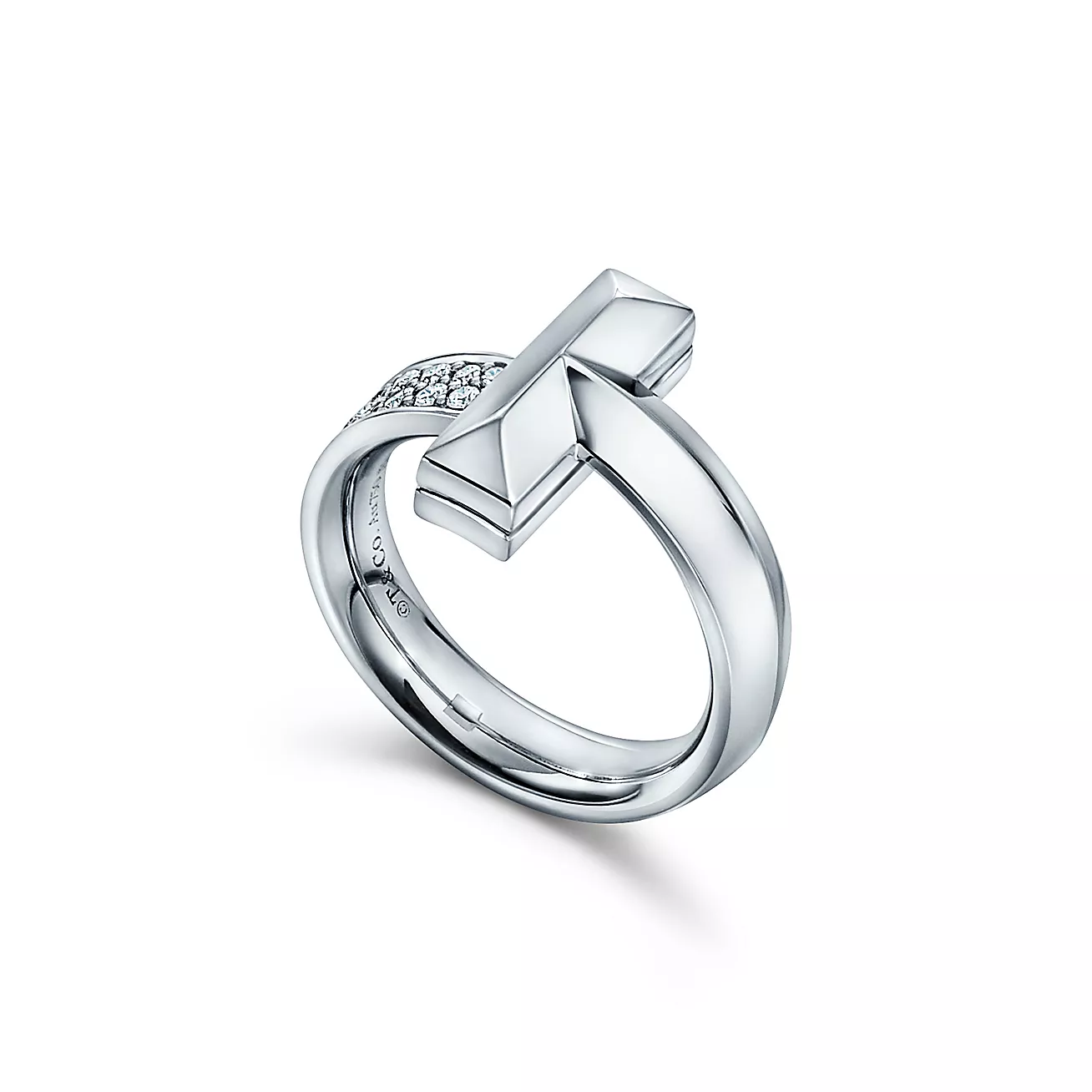 T T1 Ring