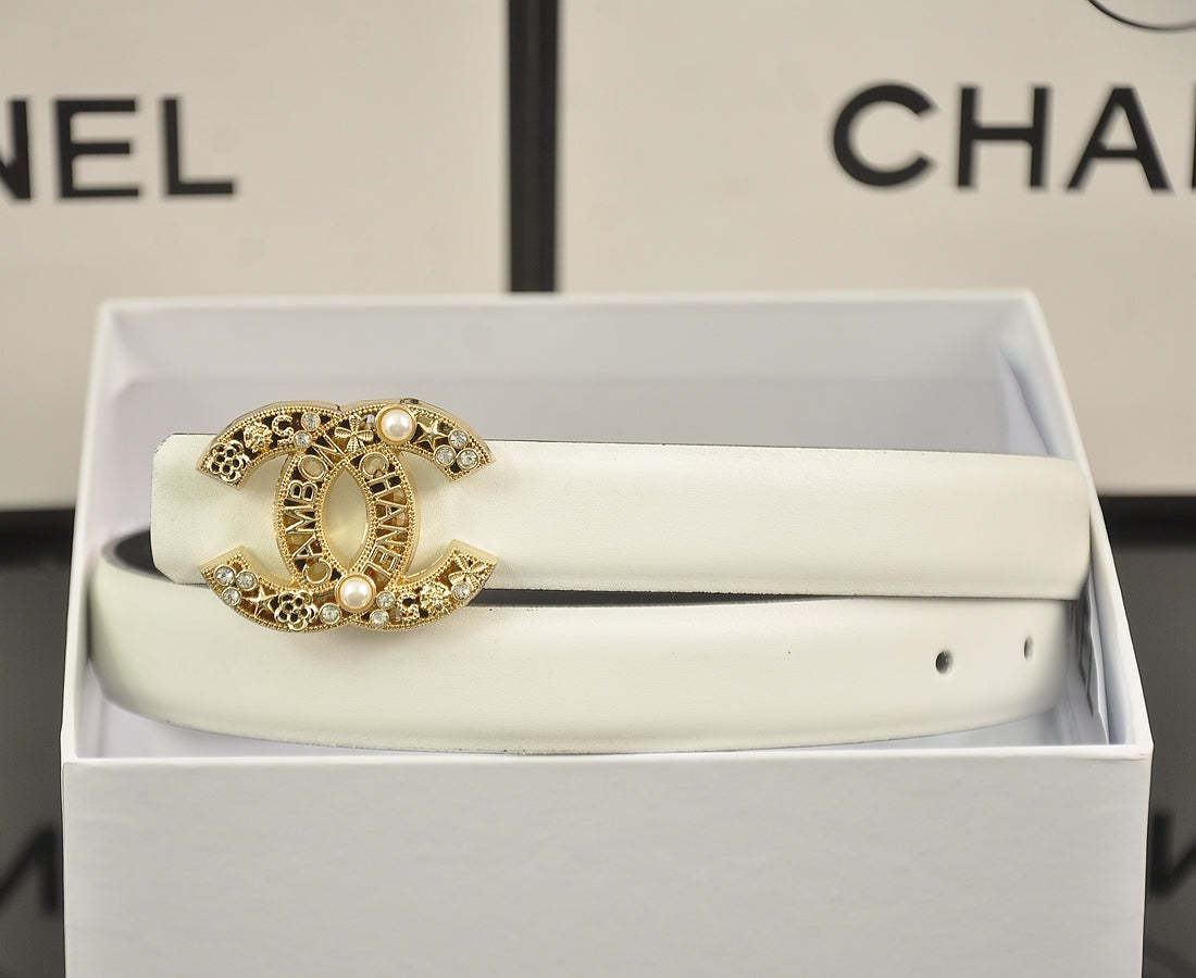 6-color luxurious double C hollow-out LOGO pearl belt