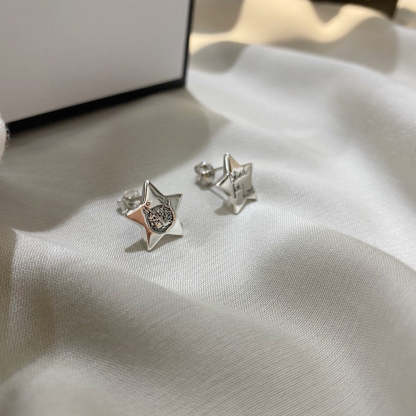 SILVER BLIND FOR LOVE STAR EARRINGS