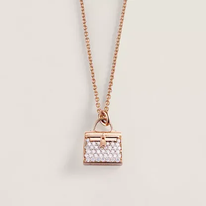 Amulettes Kelly pendant