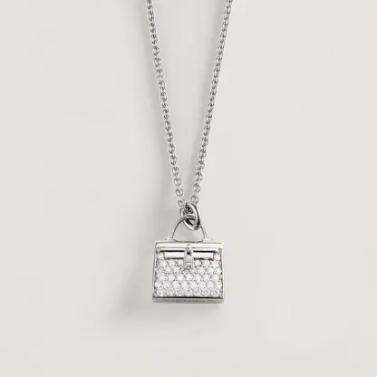 Amulettes Kelly pendant