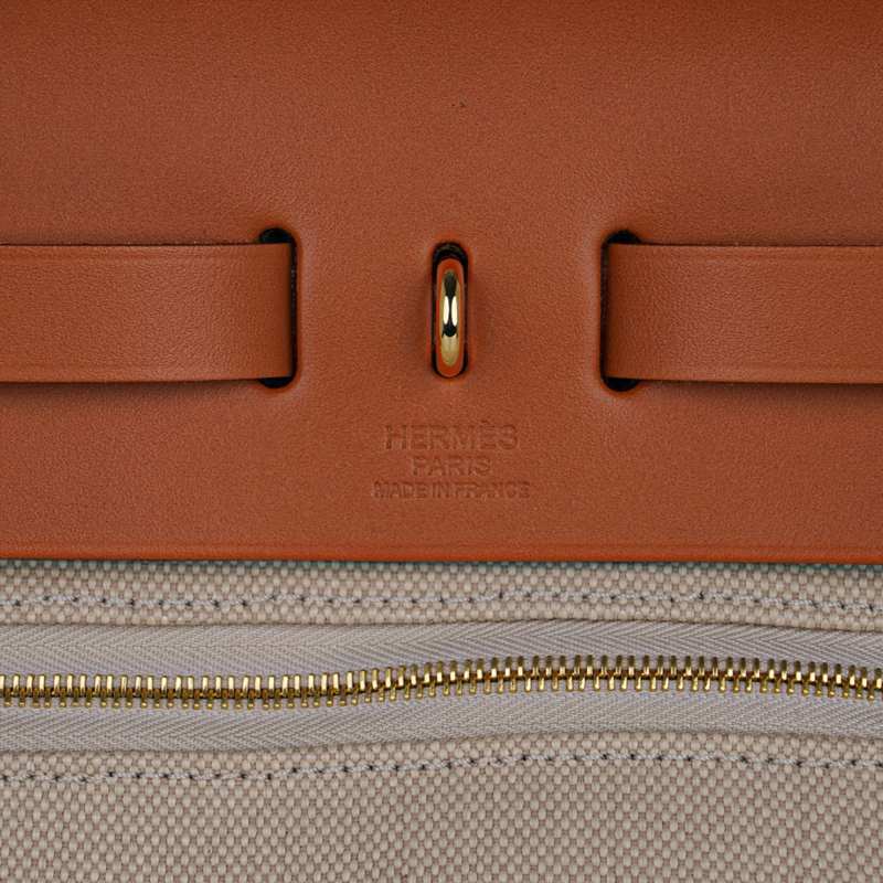 Herbag Zip Retourne 31 Bag Beton Toile Militaire / Natural Sable Leather Gold Hardware