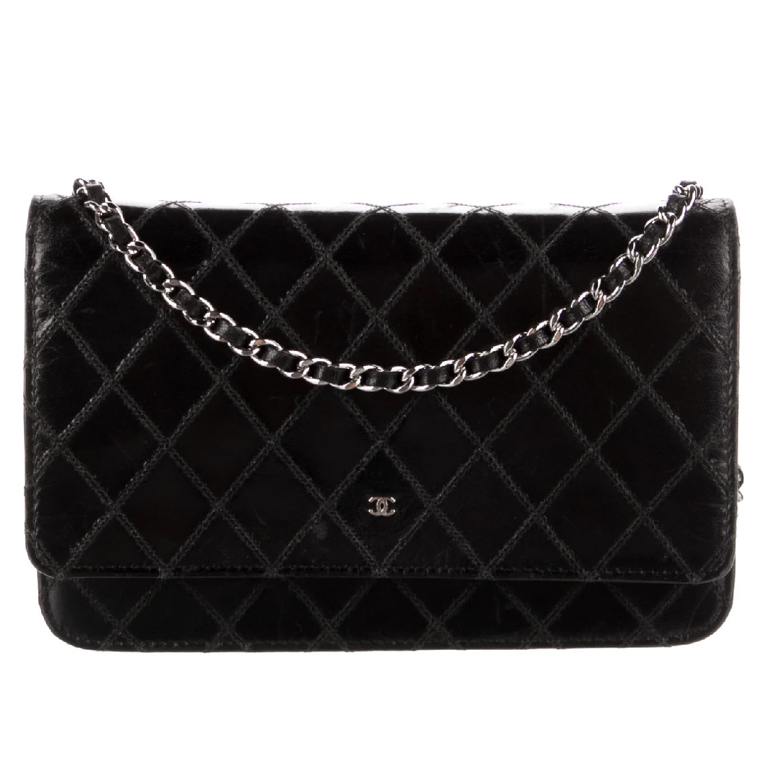 Diamond Quilt Wallet On Chain
