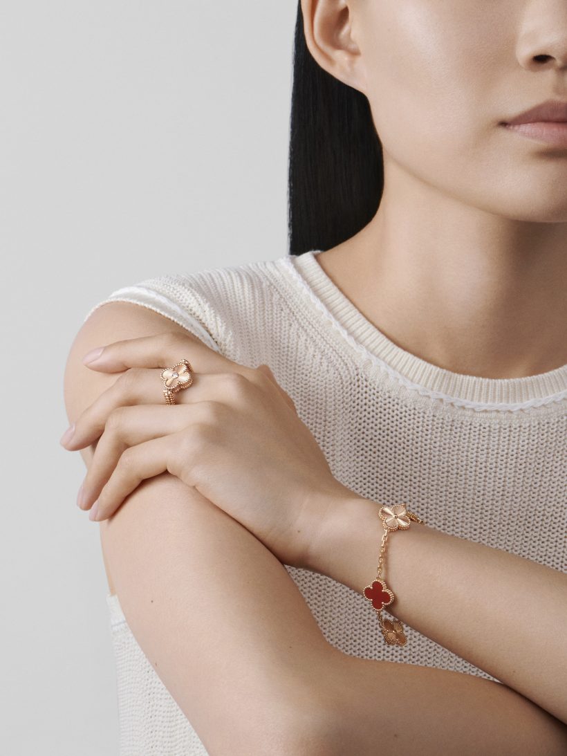 Vintage Alhambra bracelet, 5 motifs