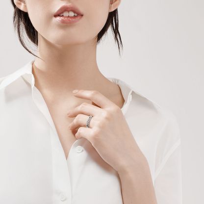 T True Narrow Ring
