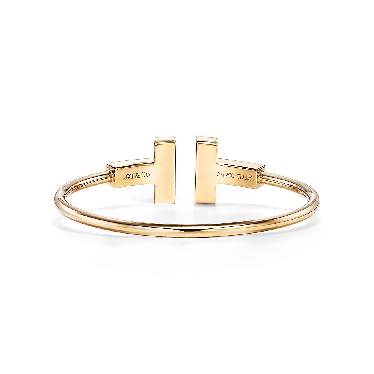 T Wide Black Onyx Wire Bracelet in 18k Gold