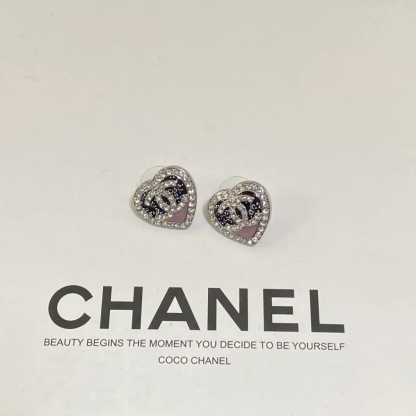 CCE243 CC earring