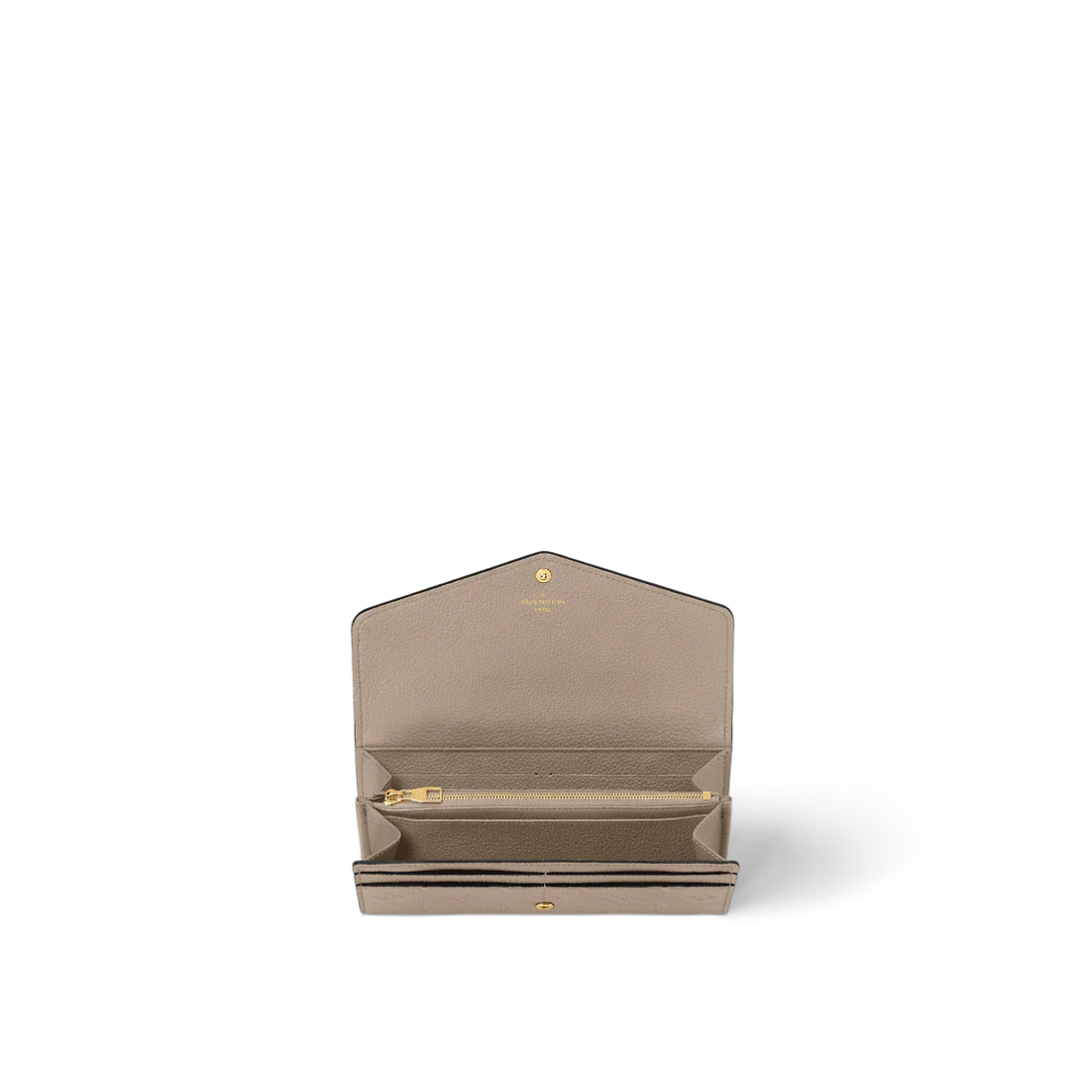 M82256 Sarah Wallet
