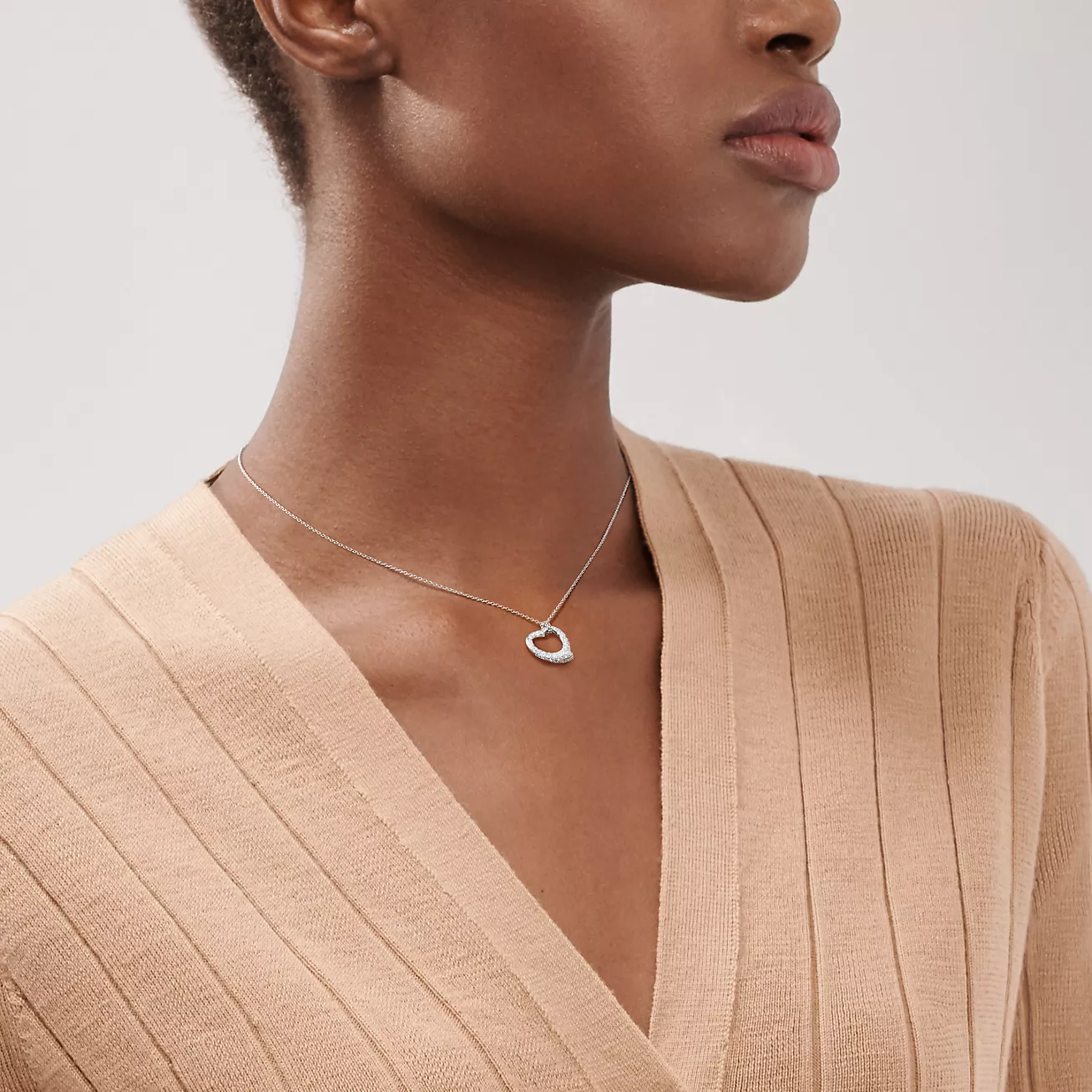 Elsa Peretti庐 Open Heart Pendant