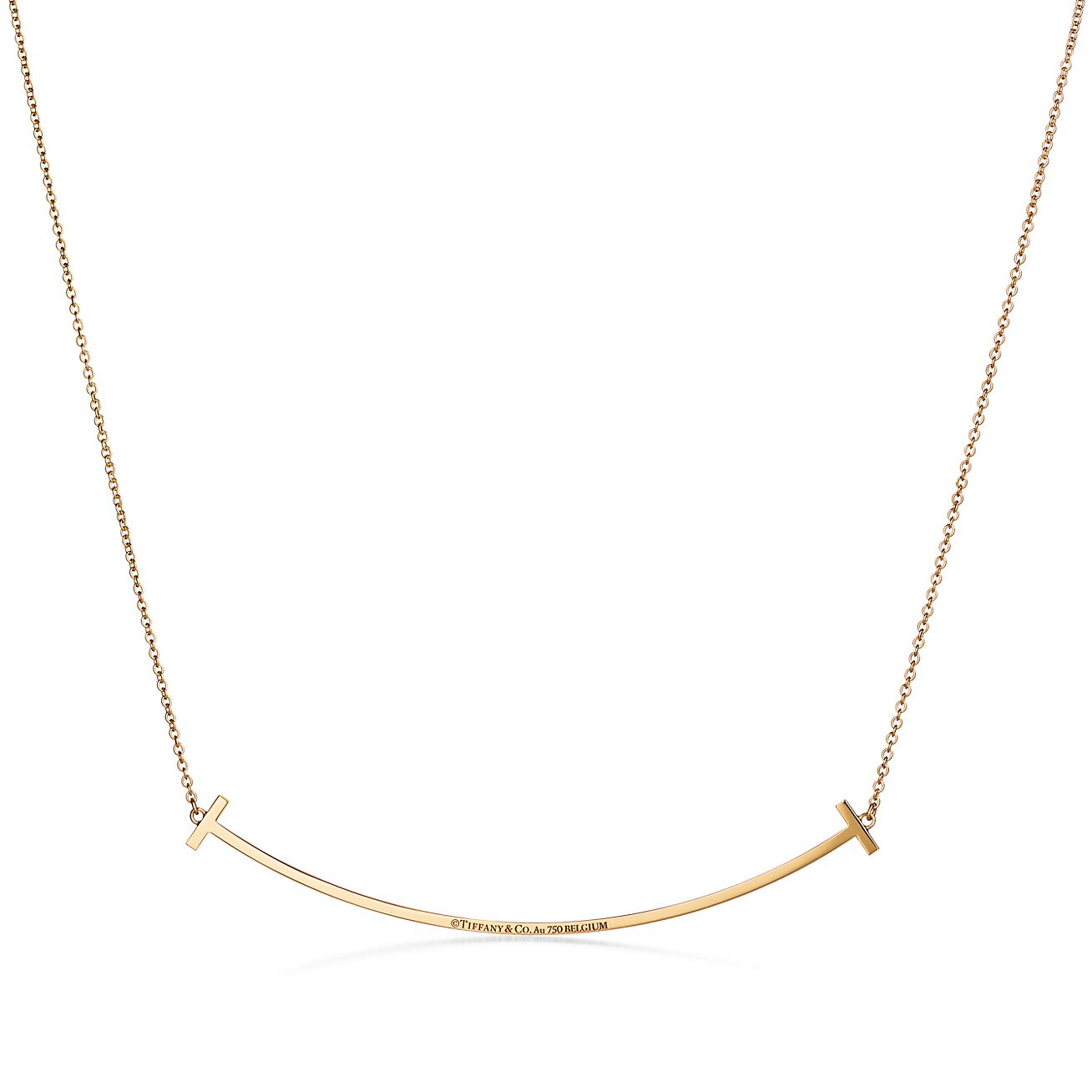 T Smile Pendant in Yellow Gold with Diamonds, Large