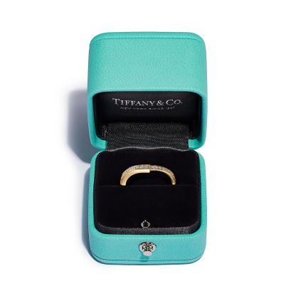 Lock Ring in Yellow Gold with Pave Diamonds