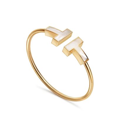 T Wide Mother-of-pearl Wire Bracelet in 18k Gold