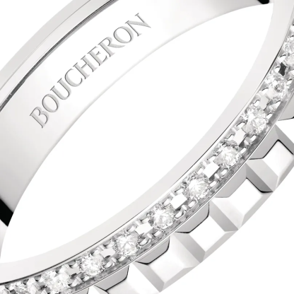QUATRE RADIANT EDITION CLOU DE PARIS WEDDING BAND