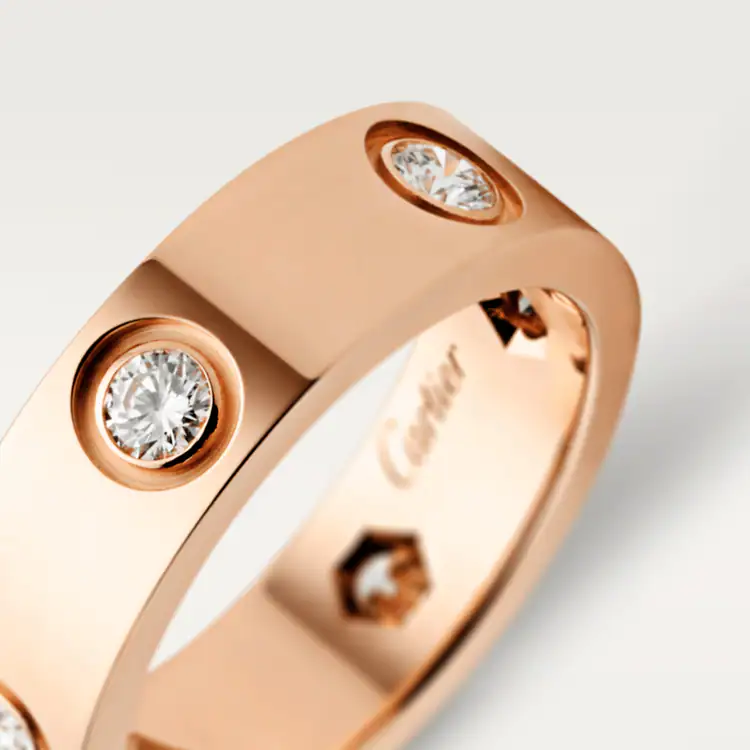 LOVE RING