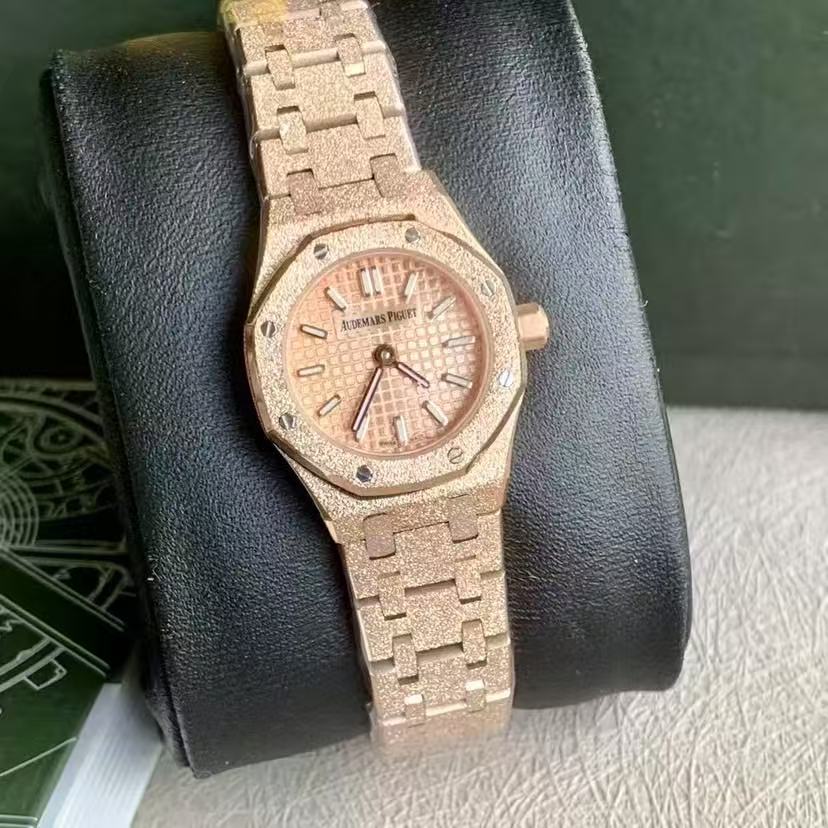 Audemars Piguet 2024 Royal Oak 23mm