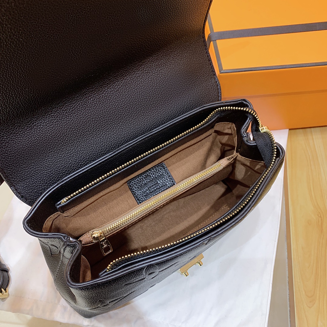 Monogram M45976 Madeleine