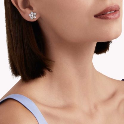 Wild Flower Pavé Diamond Stud Earrings WHITE GOLD