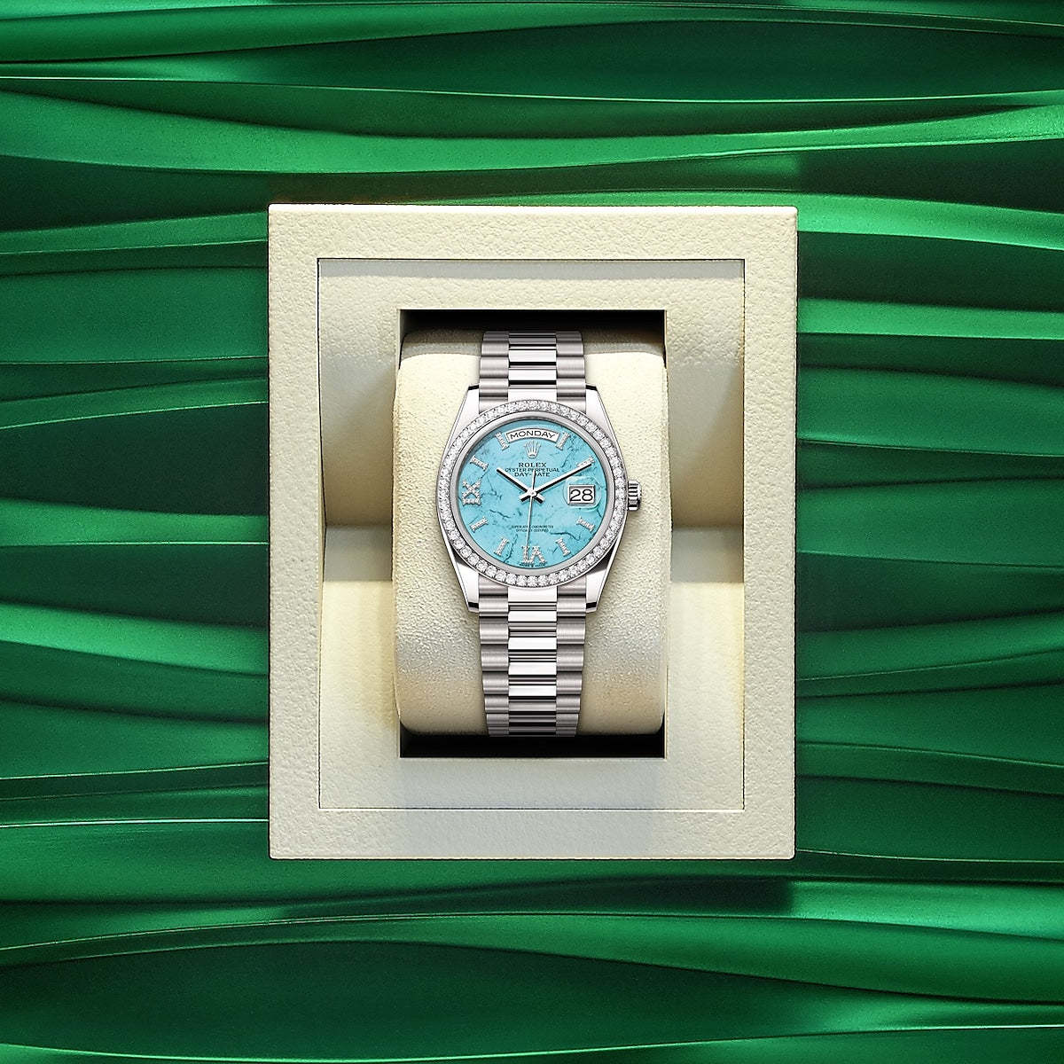 Day-Date 36, 18k White Gold with Diamond-set , 36mm, Ref# 128349rbr-0031