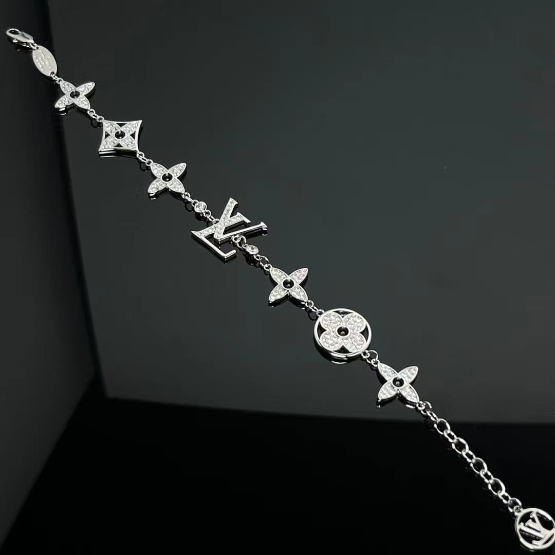 dlmLM0021000A1 Bracelet