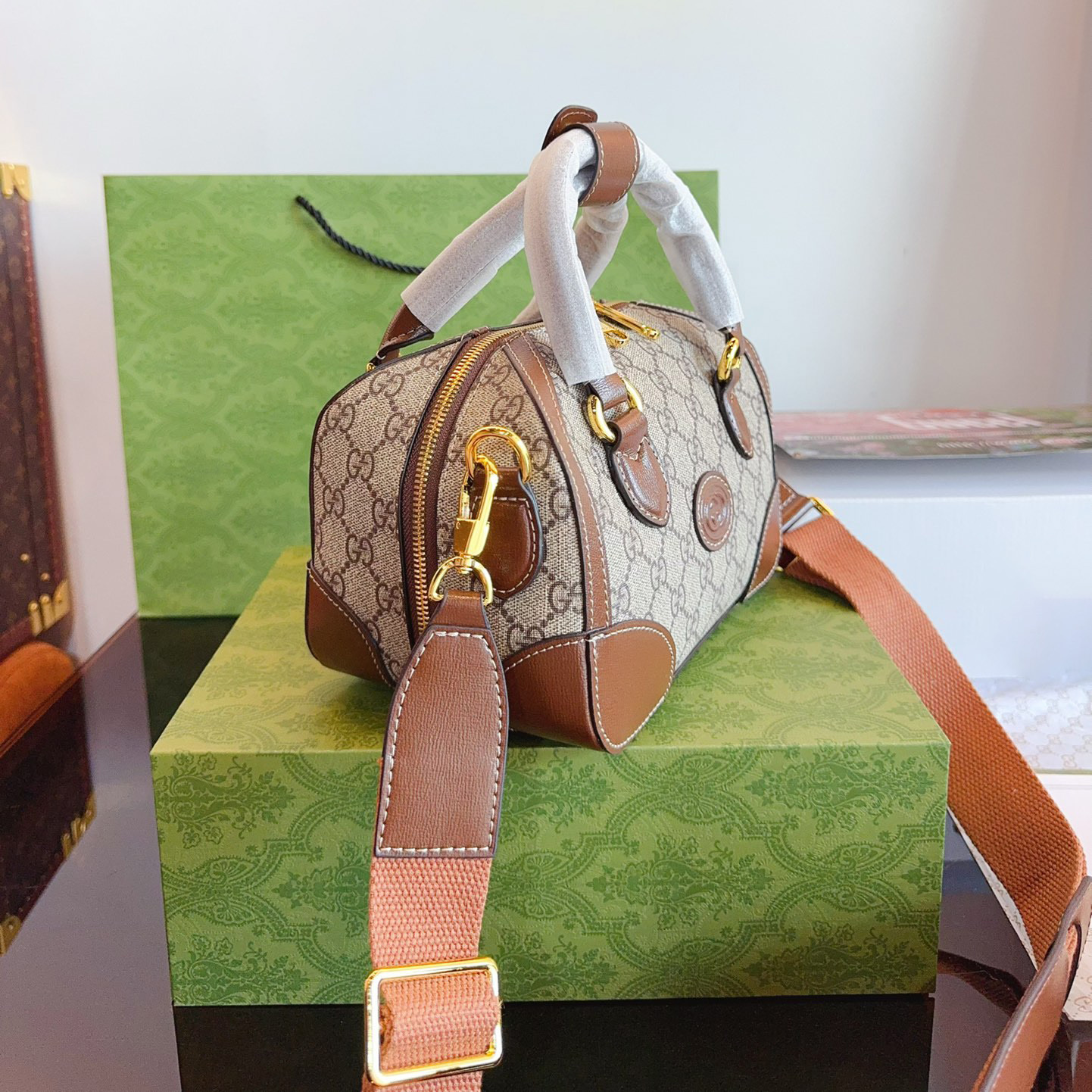 DUFFEL BAG