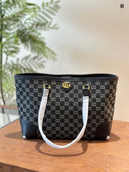 Ophidia Medium Jacquard Denim Tote Bag