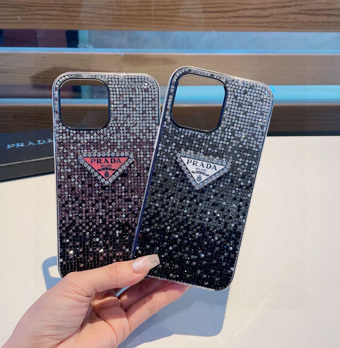 Diamond all-inclusive mobile phone case