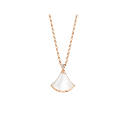 DIVAS DREAM NECKLACE