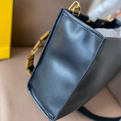 Sunshine Small