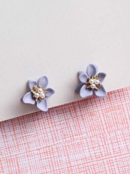 1pair Fashionable Zinc Alloy Flower Decor Clip On Earrings For Women For Daily Decoration