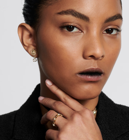 30 Montaigne Jolie Ring