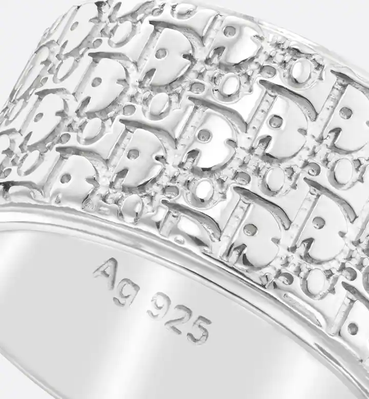 Oblique Ring
