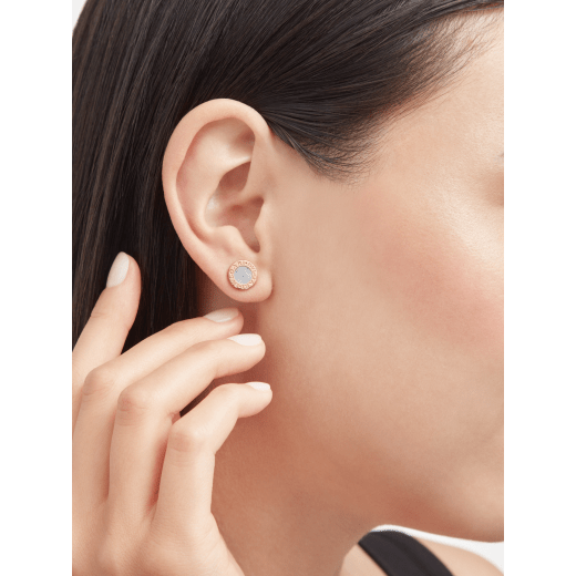 SINGLE EARRING