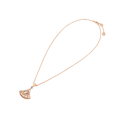 DIVAS??DREAM NECKLACE