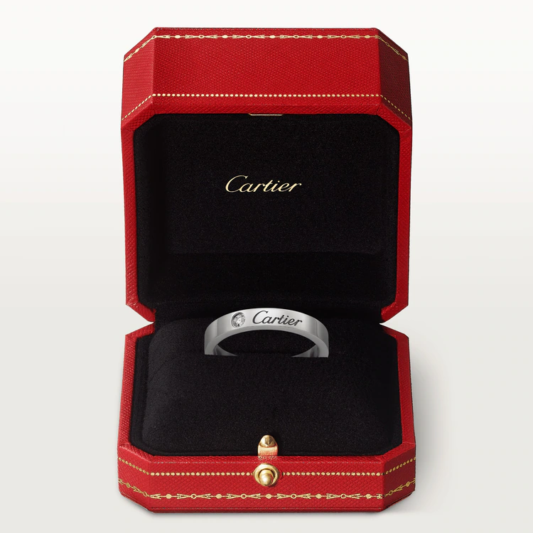 C DE  WEDDING BAND