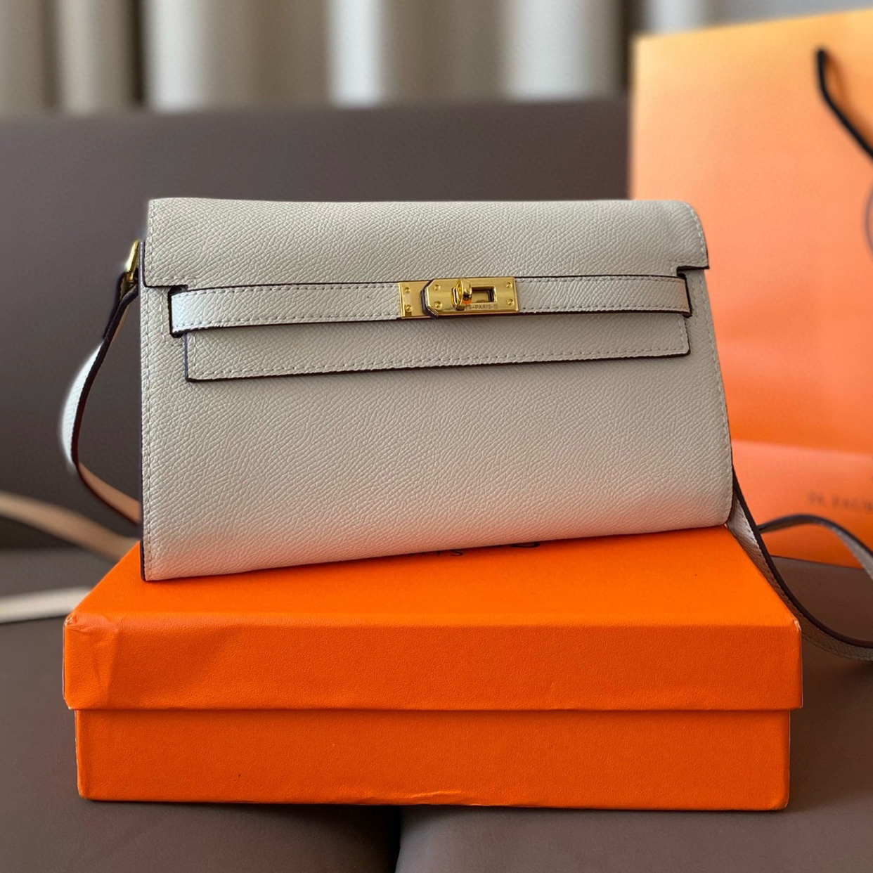 Epsom Kelly Wallet*