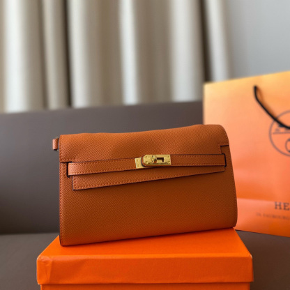 Epsom Kelly Wallet*