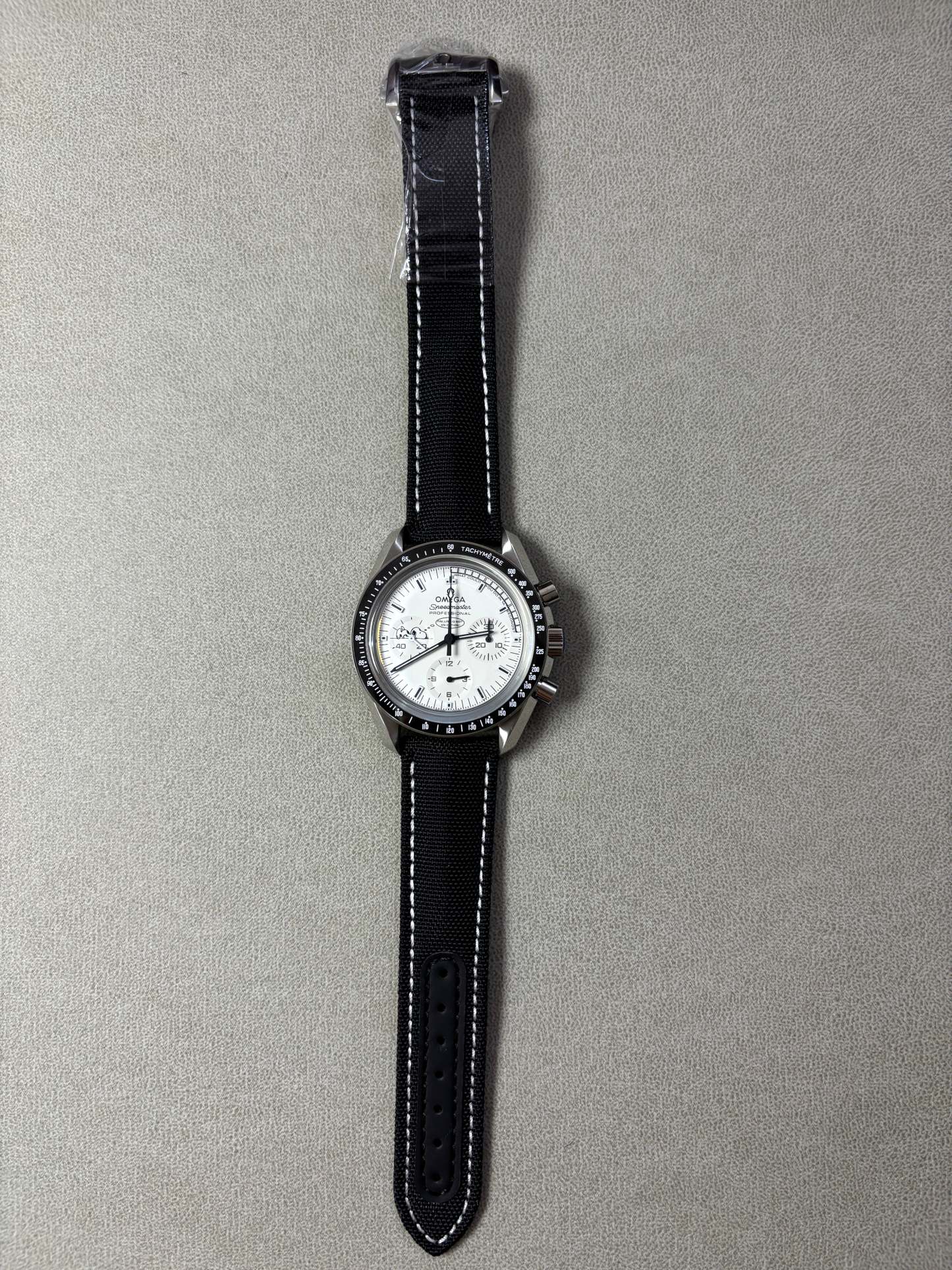 C12   Speedmaster "Silver Snoopy Award---311.32.42.30.04.003---42mm