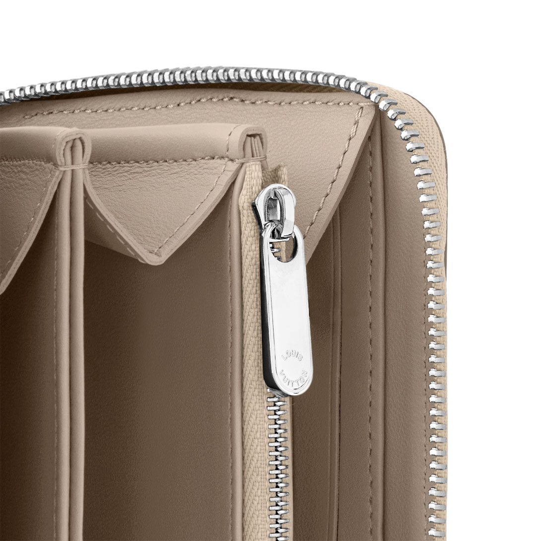 Zippy Wallet M69821