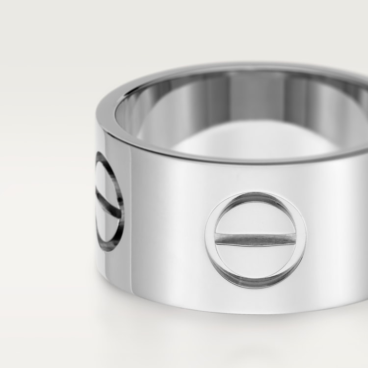 LOVE RING