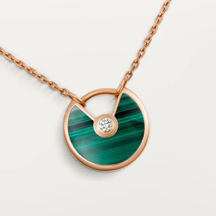 AMULETTE DE CARTIER NECKLACE